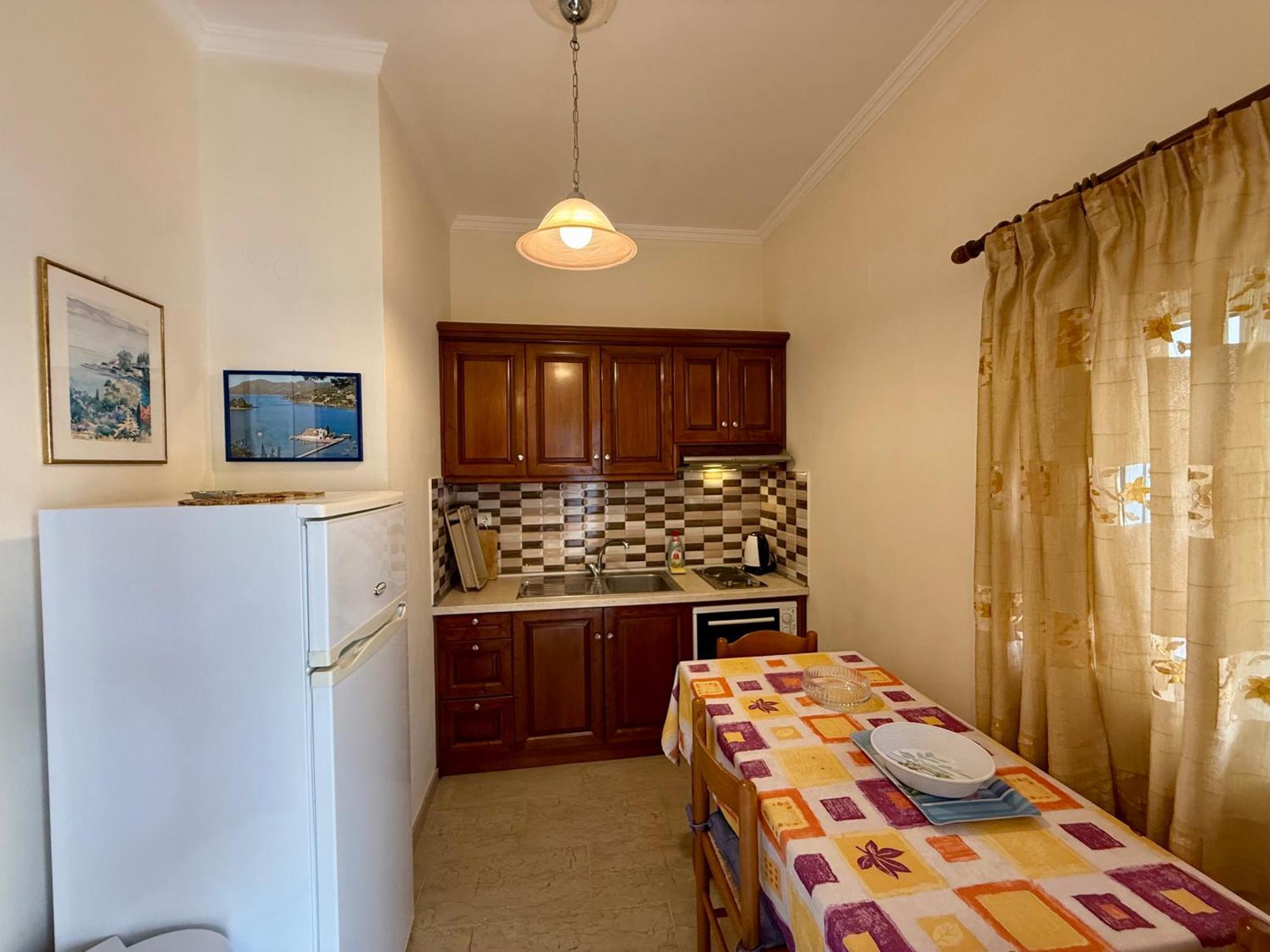 Thomas Apartments Dassia  Bagian luar foto