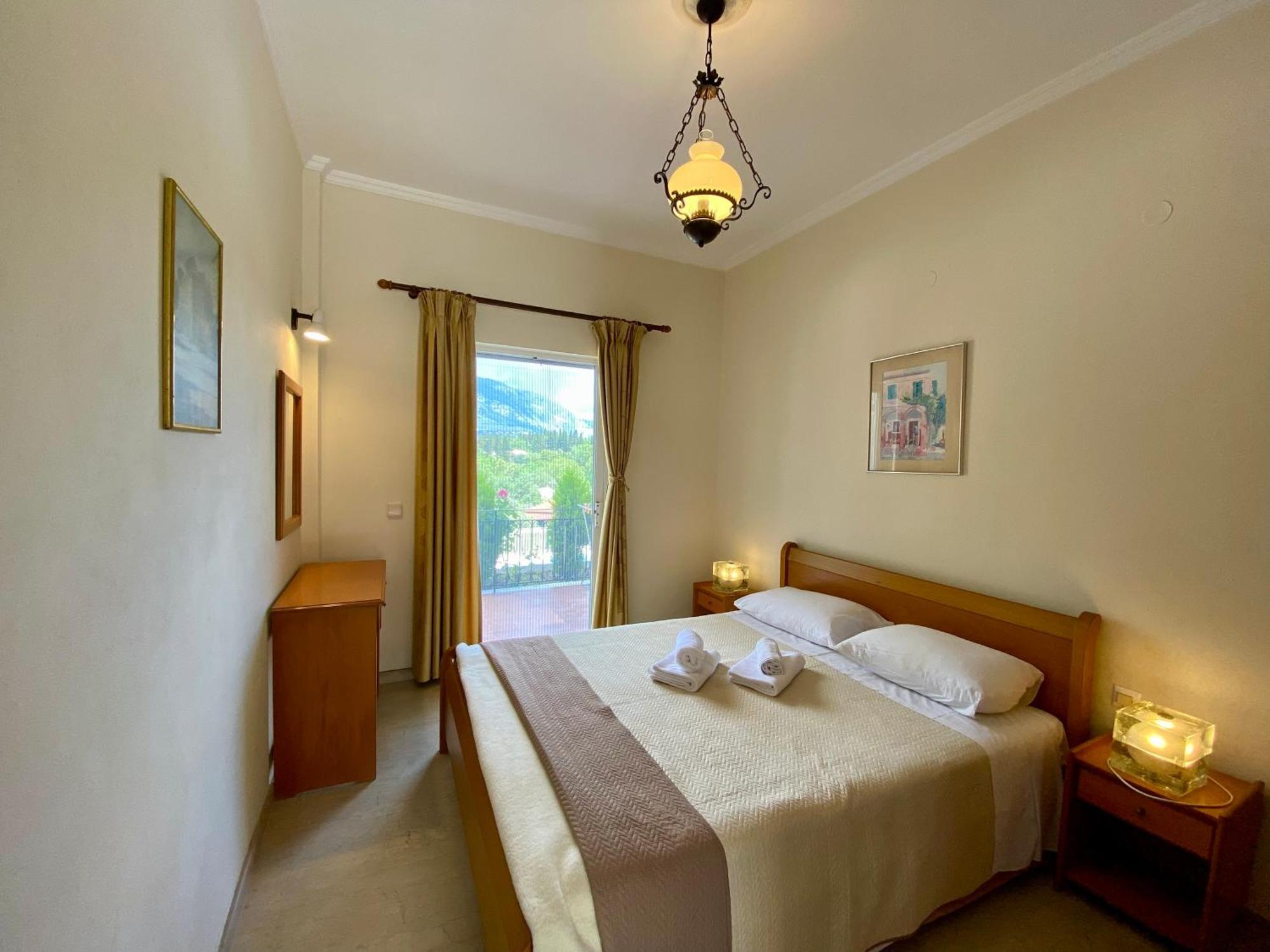 Thomas Apartments Dassia  Bagian luar foto